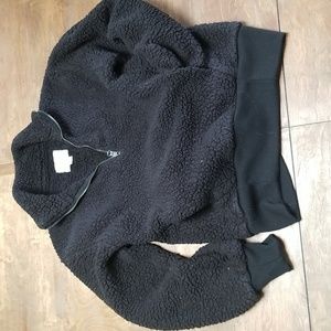 AMERICAN Eagle quarter-zip, black sherpa